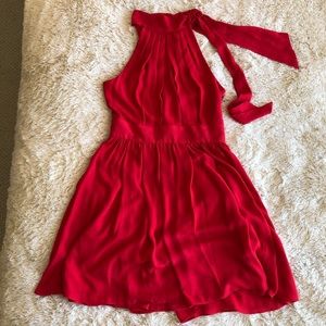 Express party dress in red!